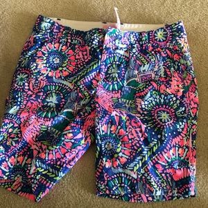 Lilly Pulitzer shorts size 4
